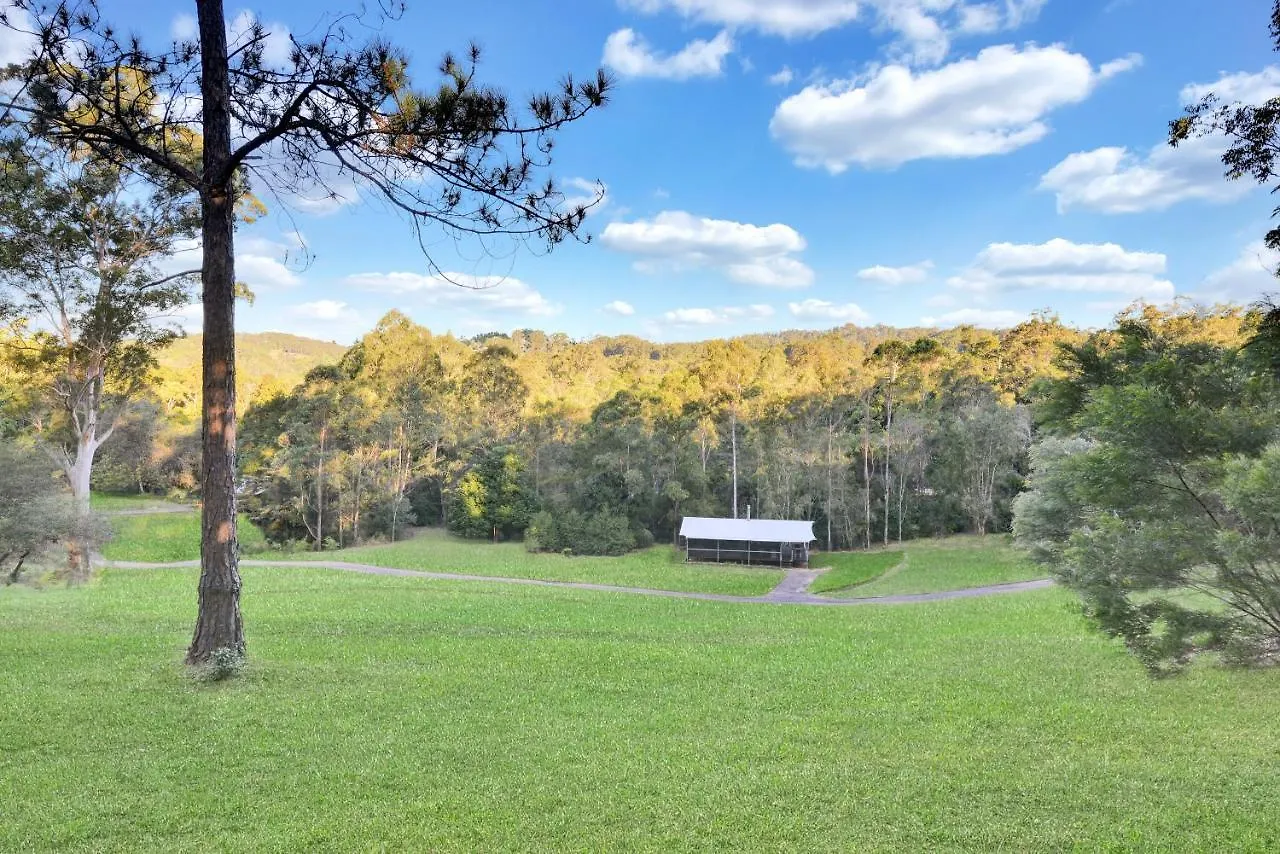 Luxury tent Starry Nights Luxury Camping Woombye