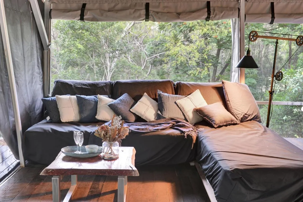 Starry Nights Luxury Camping Woombye ラグジュアリーテント